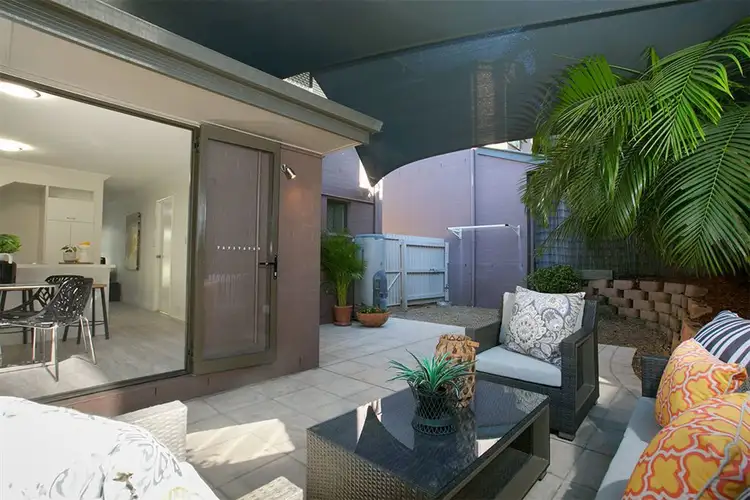 Main view of Homely townhouse listing, 4/21 Riverton Street, Clayfield QLD 4011
