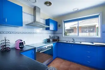 Fifth view of Homely house listing, 8 Sterling Drive, Keilor East VIC 3033