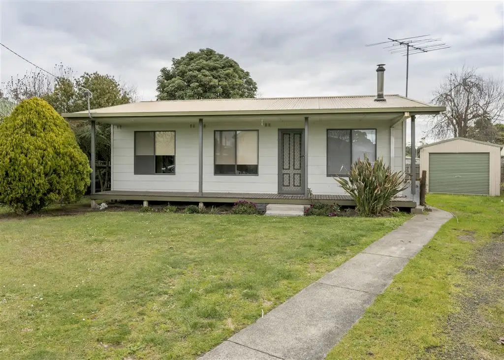 Main view of Homely house listing, 18 Victory Court, Trafalgar VIC 3824