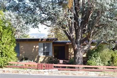 16 Veness Street, Glen Innes NSW 2370