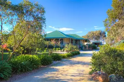 778 Mount Mercer Road, Elaine VIC 3334