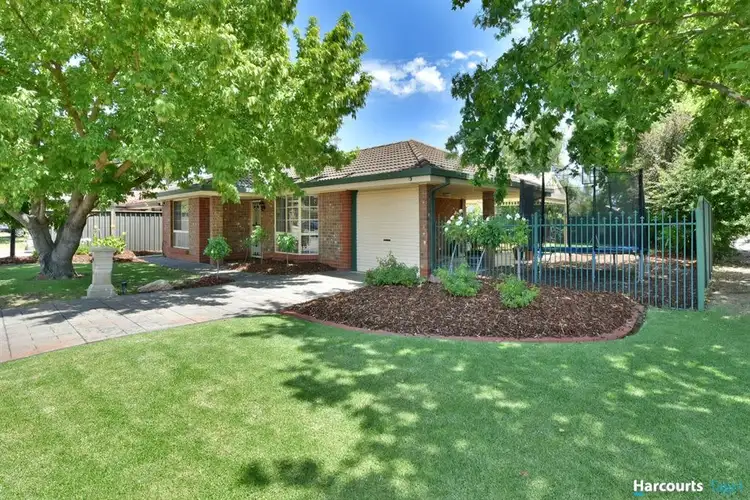 8 Liana Court, Flagstaff Hill SA 5159