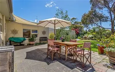 122 Wattle Drive, Mccracken SA 5211