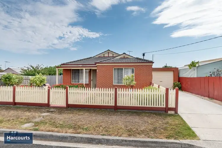 39 St James Street, St Albans Park VIC 3219