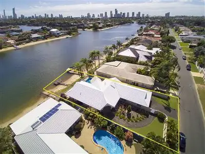 46 Waitomo Street, Broadbeach Waters QLD 4218