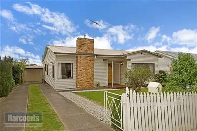 5 Wilton Ave, Newcomb VIC 3219