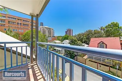Main view of Homely unit listing, 18/20 Terrace Street, Spring Hill QLD 4000