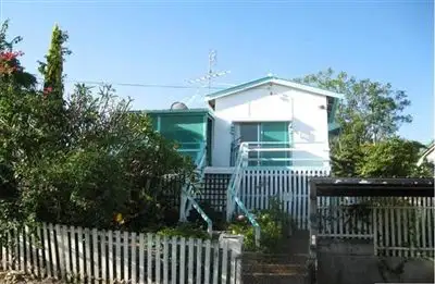 25 Byrnes Parade, Mount Morgan QLD 4714