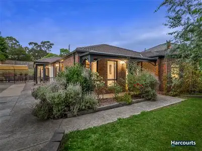 8 The Lookout, Lysterfield VIC 3156