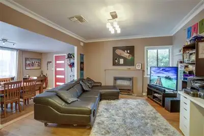 2 Derwent Drive, Bayswater VIC 3153
