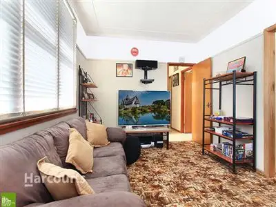 Second view of Homely house listing, 7 Essex Street, Berkeley NSW 2506