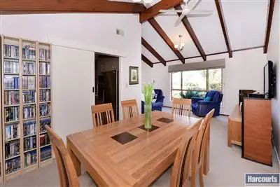 Fifth view of Homely house listing, 2 Nolan Court, Trott Park SA 5158