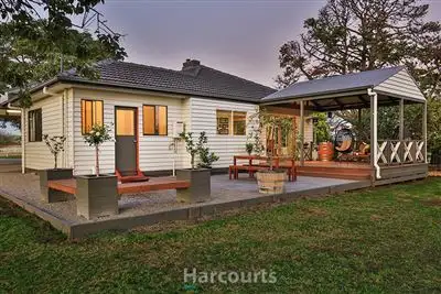 155 Gunn Road, Garfield VIC 3814