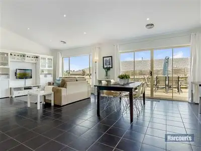 Seventh view of Homely house listing, 7 Palm Square, Drouin VIC 3818