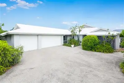 32 Cartagena Lane, Coombabah QLD 4216