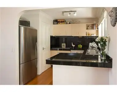 Fifth view of Homely unit listing, 2/176 Oxley Drive, Coombabah QLD 4216