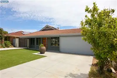 Second view of Homely house listing, 10 Newlin Mews, Clarkson WA 6030