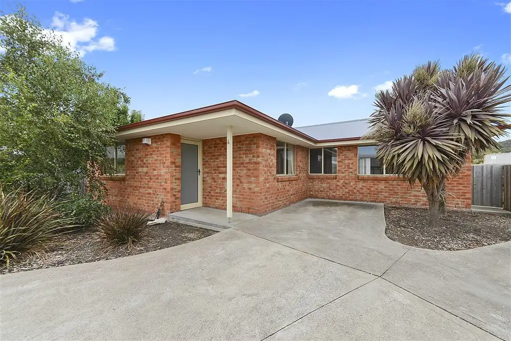 Main view of Homely unit listing, 4/8 Clarence Cr, Rokeby TAS 7019
