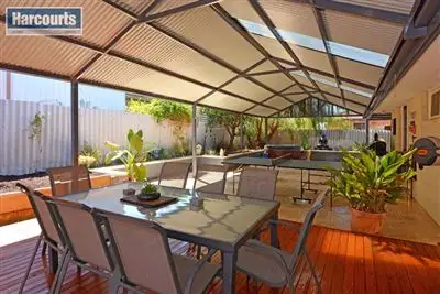 5 Cordova Court, Craigie WA 6025