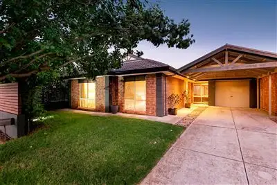 1 Hurley Court, Mitchell Park SA 5043