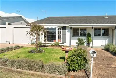 Second view of Homely unit listing, 5/137 Mount Eliza Way, Mount Eliza VIC 3930