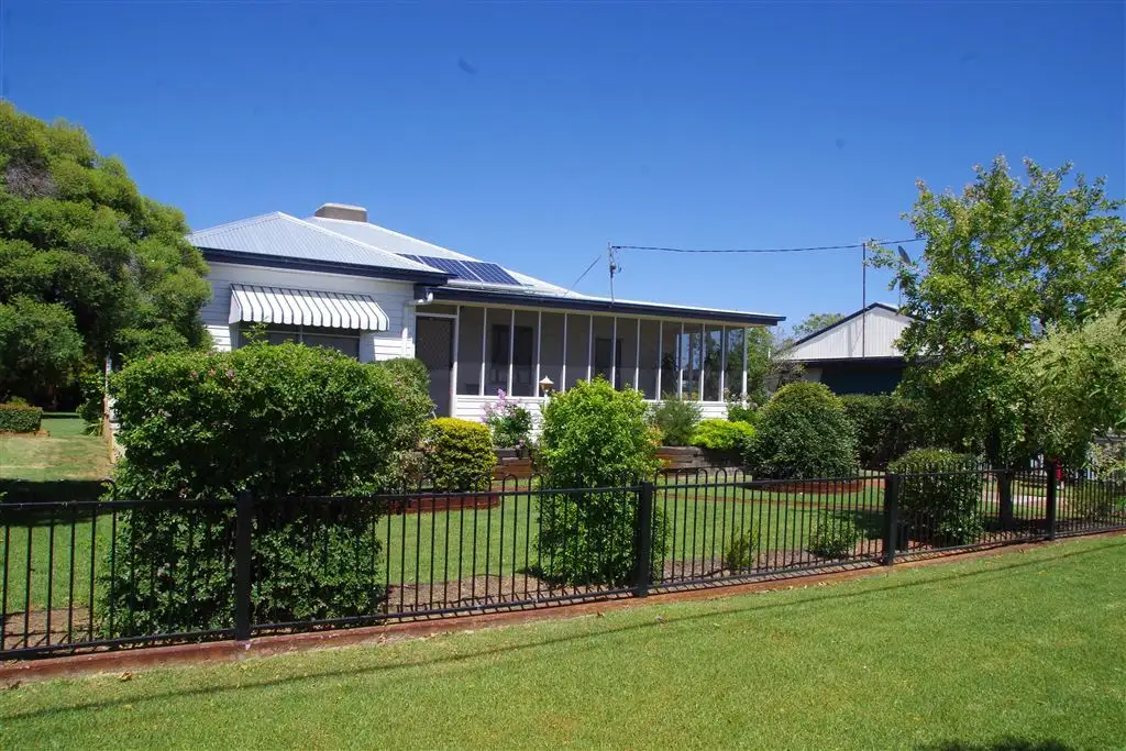 Main view of Homely house listing, 17 Saunders Street, Narrabri NSW 2390