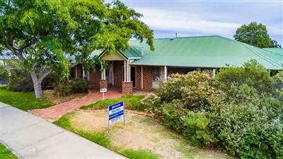 2 Sandalford Court, Dunsborough WA 6281