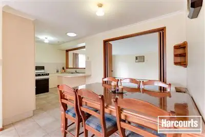 Sixth view of Homely house listing, 5 Nandina Road, Narre Warren VIC 3805