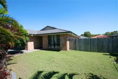 310 Bestmann Rd, Sandstone Point QLD 4511