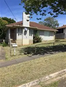 8 Bertram Street, Drouin VIC 3818