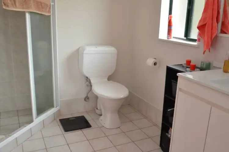 Seventh view of Homely townhouse listing, 18/156 Greenacre Drive, Arundel QLD 4214