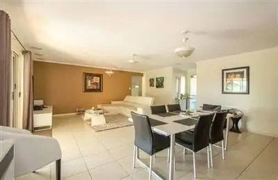 21 Palmerston Drive, Oxenford QLD 4210