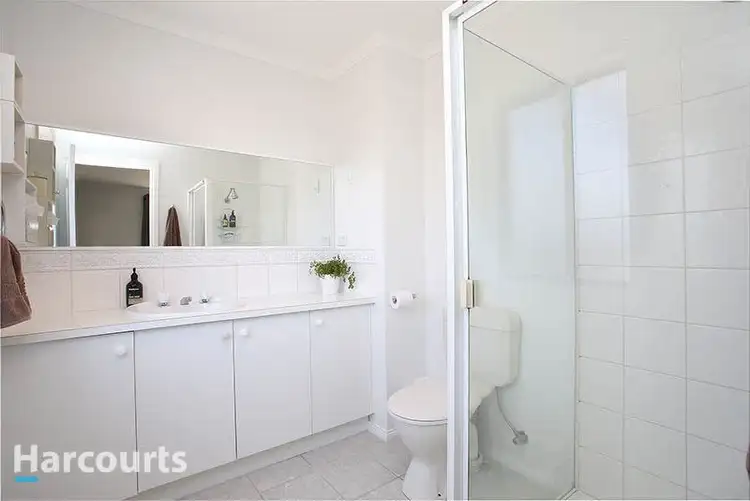 Sixth view of Homely house listing, 1 Tandarra court, Carrum Downs VIC 3201