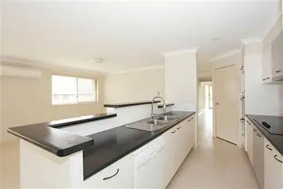Second view of Homely house listing, 8 Rothburn Street, Doolandella QLD