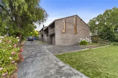 1/171 Roslyn Avenue, Blackmans Bay TAS 7052