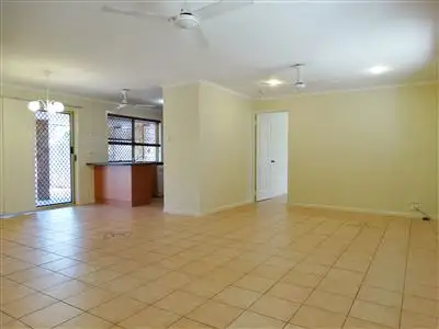 Fifth view of Homely house listing, 2 Chelsea Crescent, Glenella QLD 4740