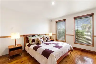 Fifth view of Homely house listing, 15 Mindoro Crescent, Lalor VIC 3075