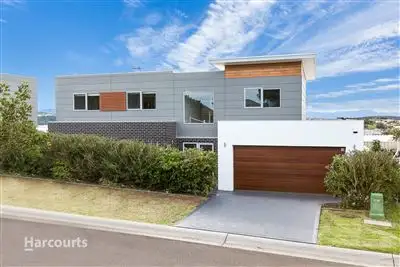 Second view of Homely townhouse listing, 8/34 Coolum Parkway, Shell Cove NSW 2529