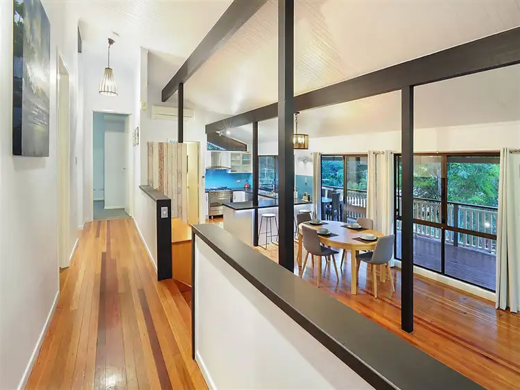 5 Carnarvon Court, Everton Hills QLD 4053