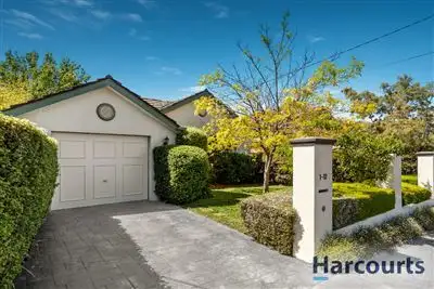 1/12 Mt Pleasant Drive, Mount Waverley VIC 3149