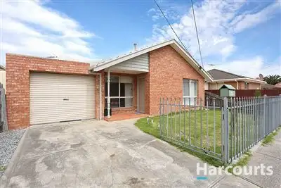 1/35 Benaroon Drive, Lalor VIC 3075