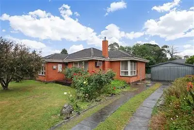 Second view of Homely house listing, 19 Sunray Court, Croydon VIC 3136