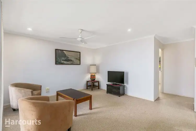 Fifth view of Homely unit listing, 4/174 Cypress Street, Urangan QLD 4655