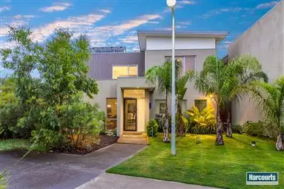 Main view of Homely house listing, 8 Moyhu Terrace, Rowville VIC 3178