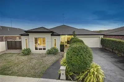 6 Hipwell Court, Lovely Banks VIC 3213