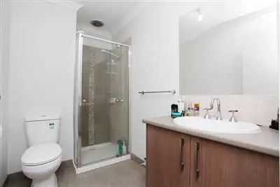 Fifth view of Homely unit listing, 1/3 Greenleaf Circuit, Tarneit VIC 3029
