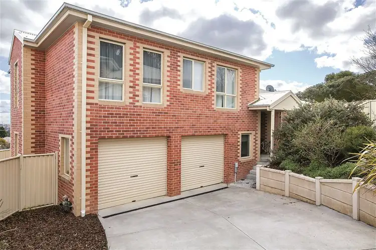 3/10 Manna Gum Heights, Mount Pleasant VIC 3350
