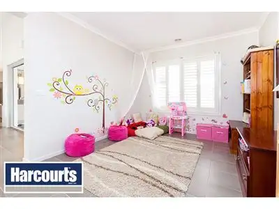 Seventh view of Homely house listing, 1 Lakeside Court, Drouin VIC 3818