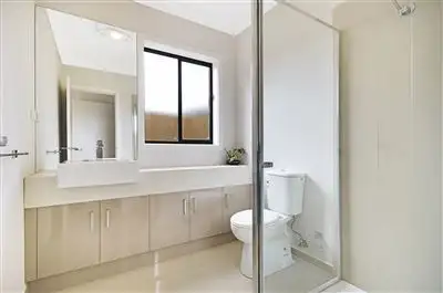 Fourth view of Homely unit listing, 2/98 Neil Street, Bell Post Hill VIC 3215