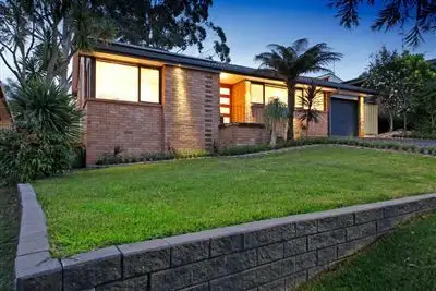 9 Aminya Crescent, Bradbury NSW 2560